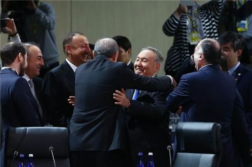 Ağsaqqal Nazarbayev və qardaşım Əliyevin sayəsində…